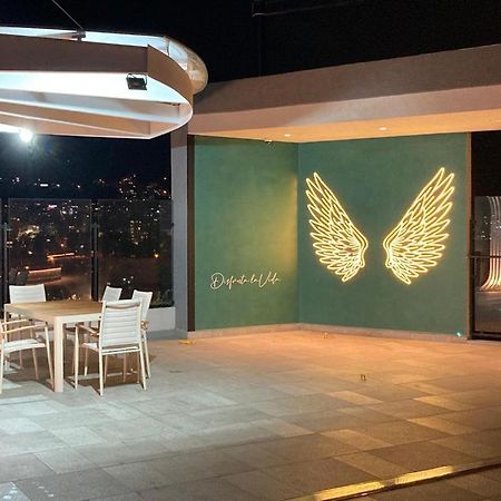 Confort Suite La Carolina كويتو المظهر الخارجي الصورة